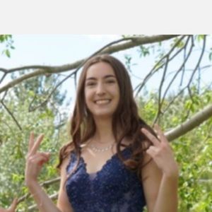 Meet your Posher, Hailey